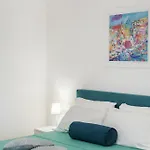 Villalbe מלון דירות 4*