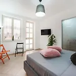 Villalbe מלון דירות