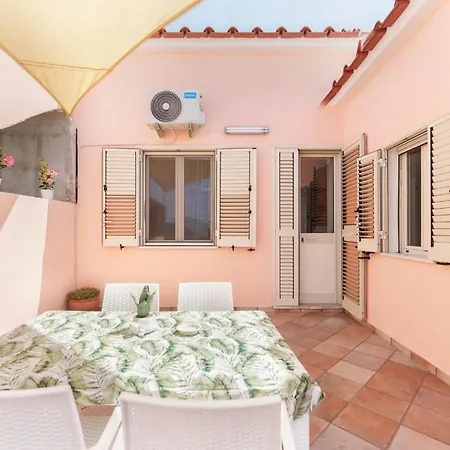Villalbe Hotel apartamentowy Procida